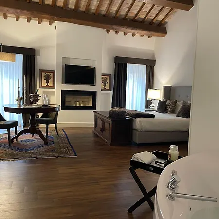 Residenza Palazzo Fortuna - Boutique 3*